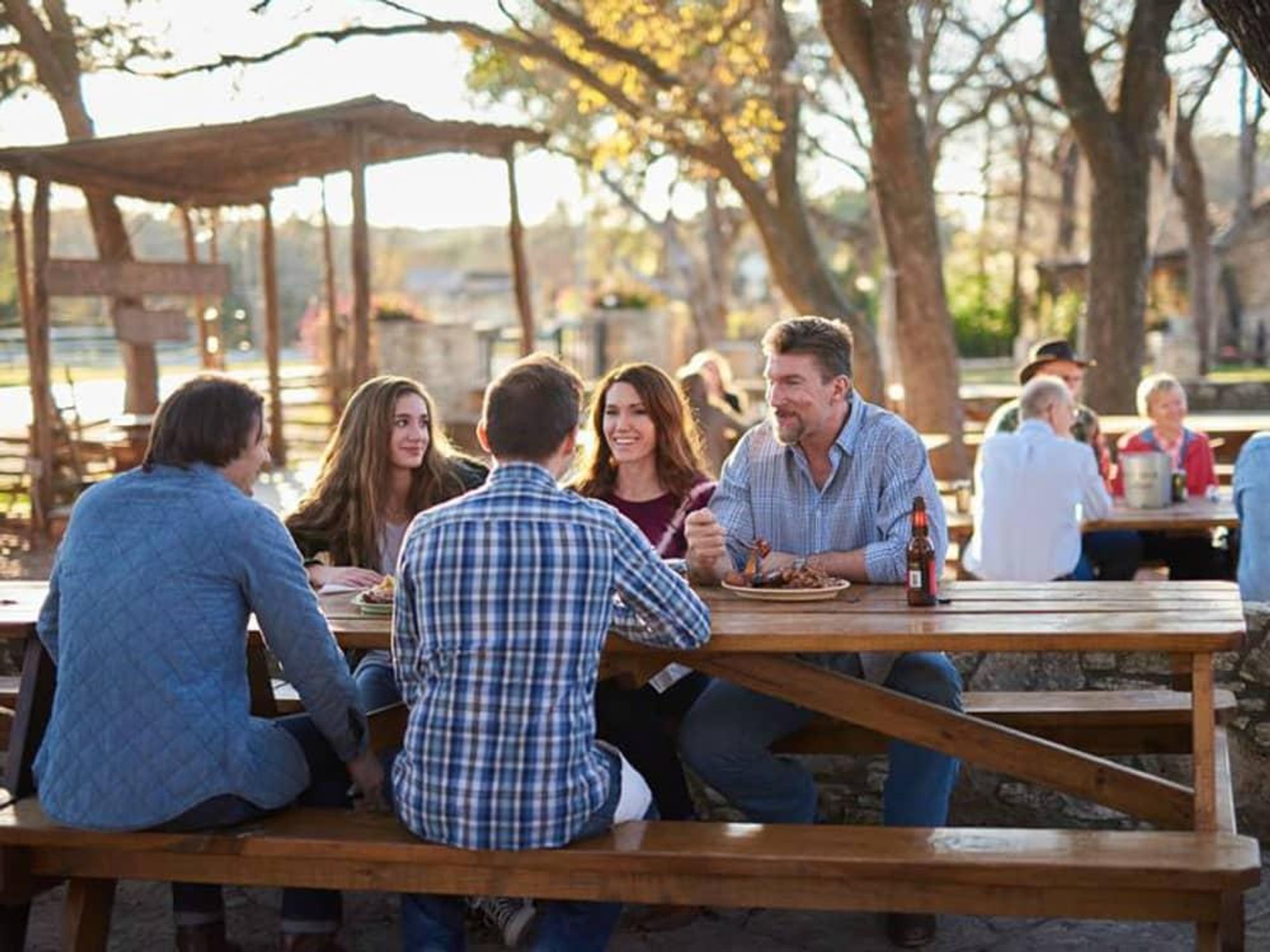 10 crowd-pleasing Austin restaurants to dine with a big group
