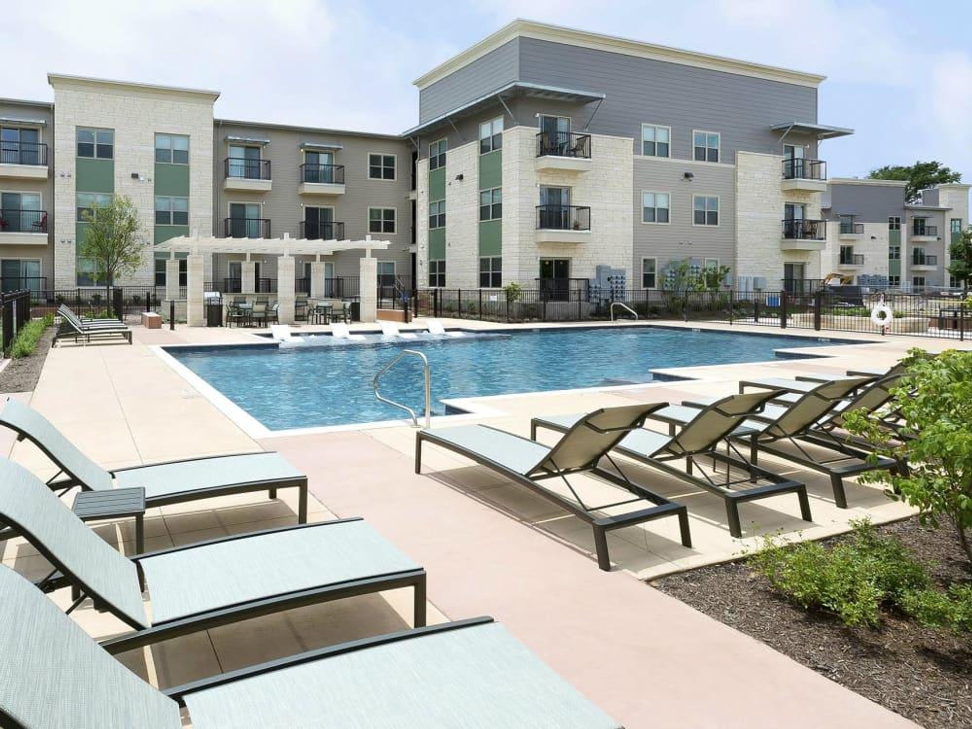 The Standard at Leander Station apartment