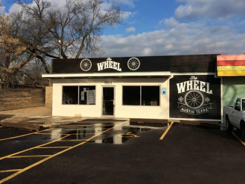 The Wheel_bicycle bar_exterior