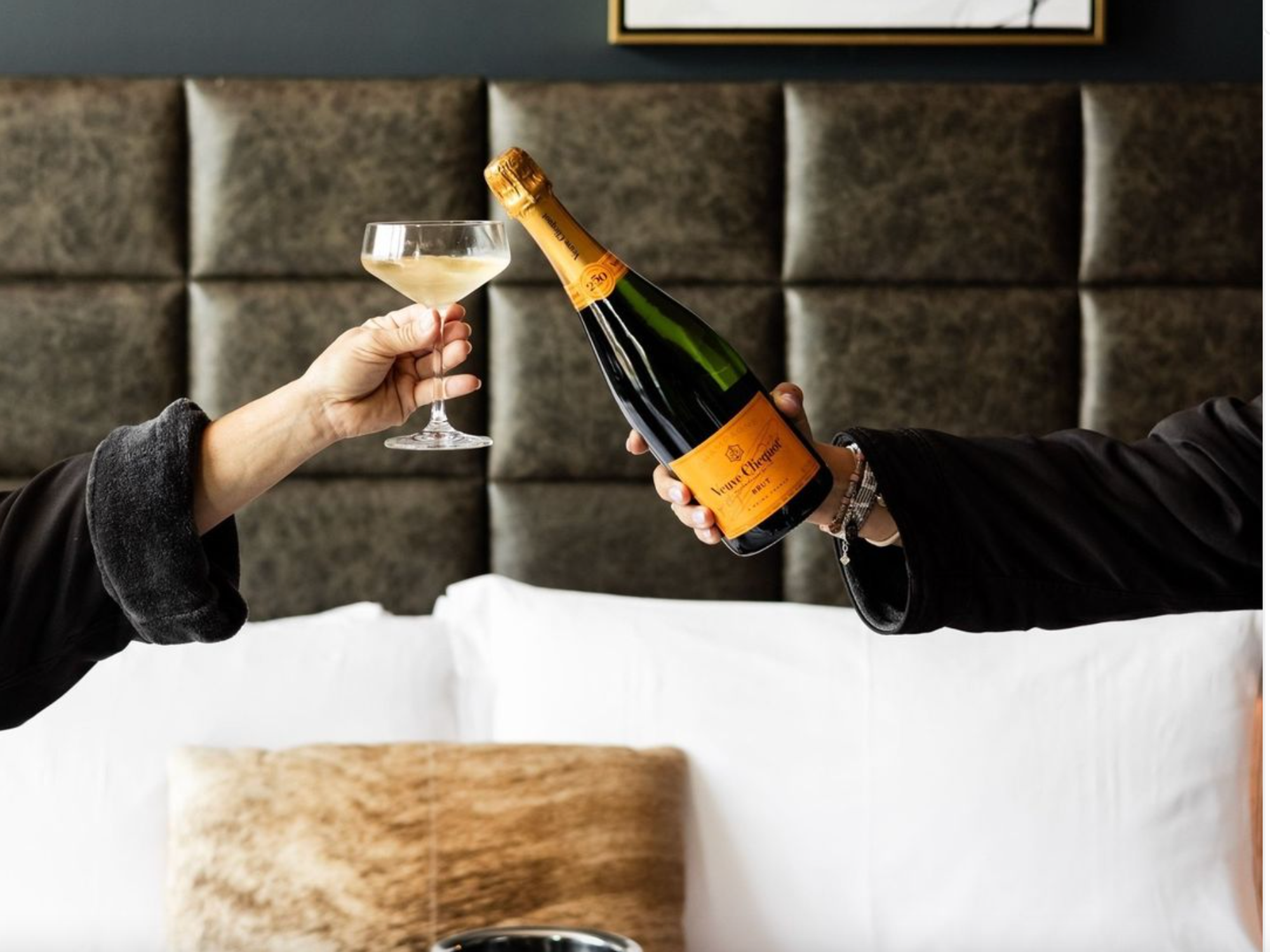 Thompson San Antonio-Riverwalk champagne