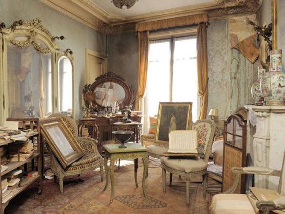 Time Capsule apartment in Paris