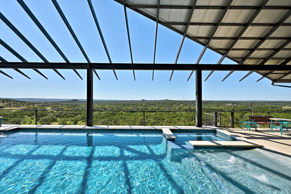 Austin Modern Home Tour extends to the Hill Country with spectacular 2