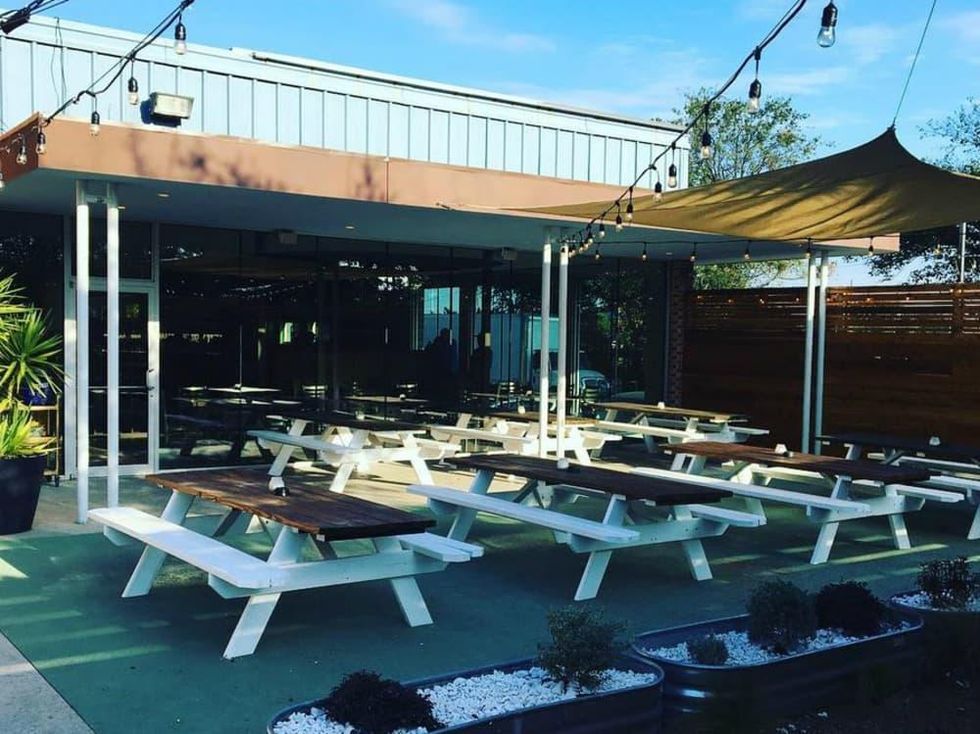 Trackside bar Dunlap ATX patio