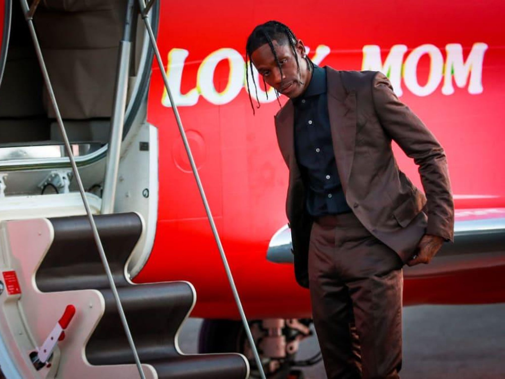Travis Scott plane