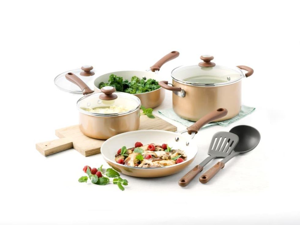 The Cookware Company™ And Furi® Debut Partnerships With Country Icon And  Food Network Star Trisha Yearwood