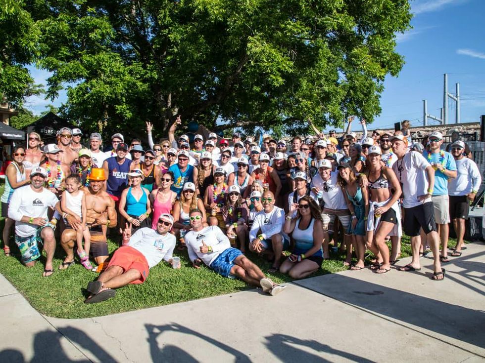 Tyler's Dam That Cancer_Flatwater Foundation_Happy Hour_group_2015