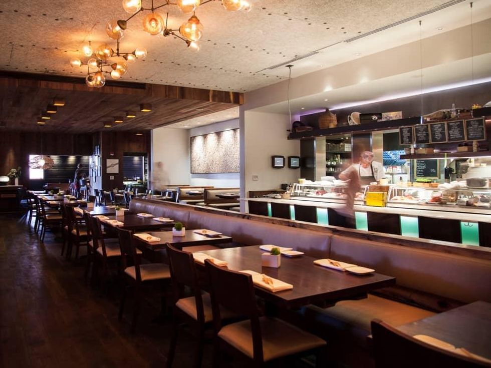 Acclaimed Austin sushi restaurant rolls into Houston for second ...