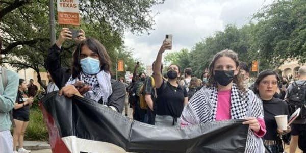 Law enforcement intervenes during pro-Palestine protest at UT Austin - Vimarsana News