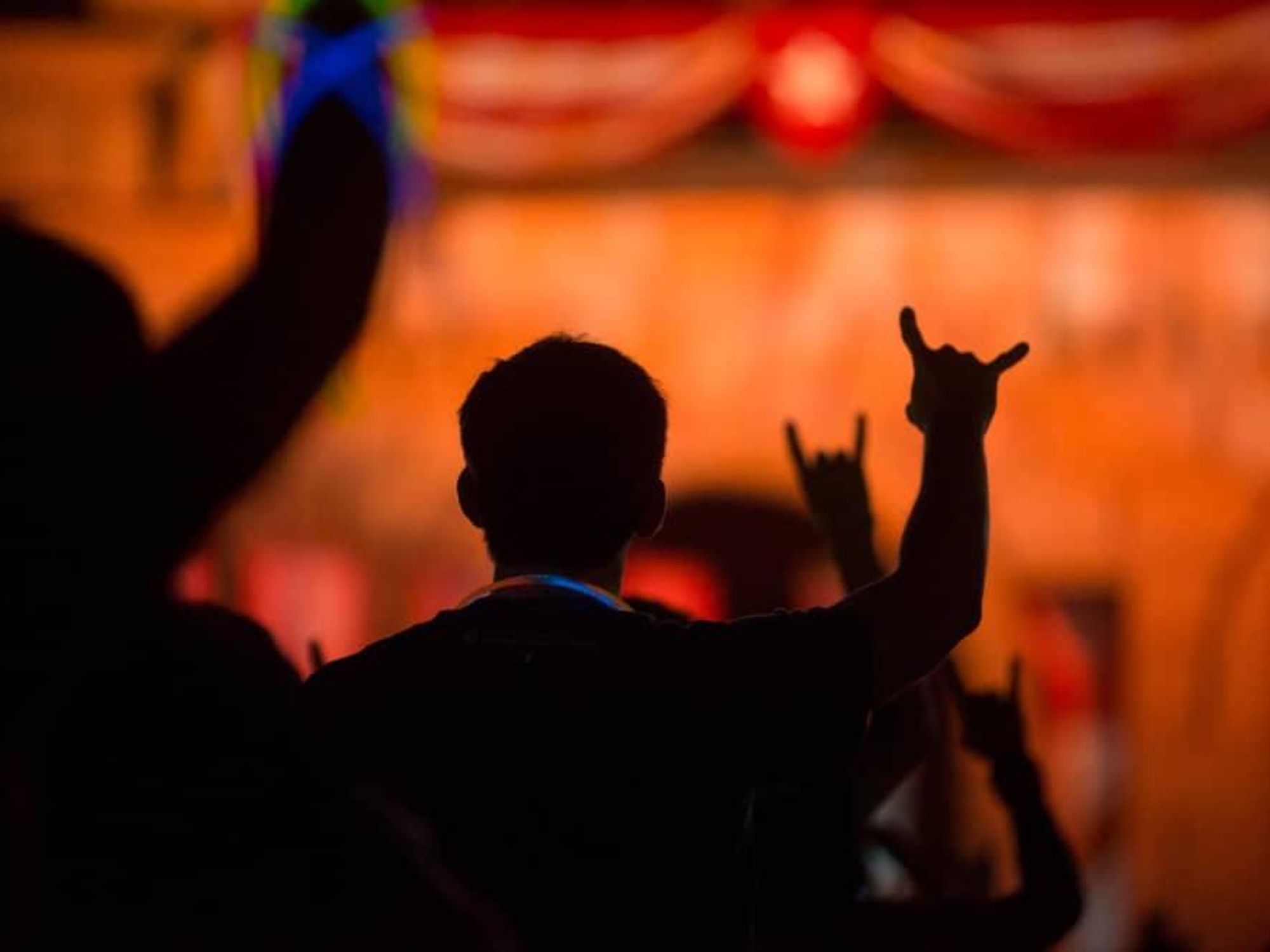 UNiversity of texas at austin tower student hook em horns longhorns