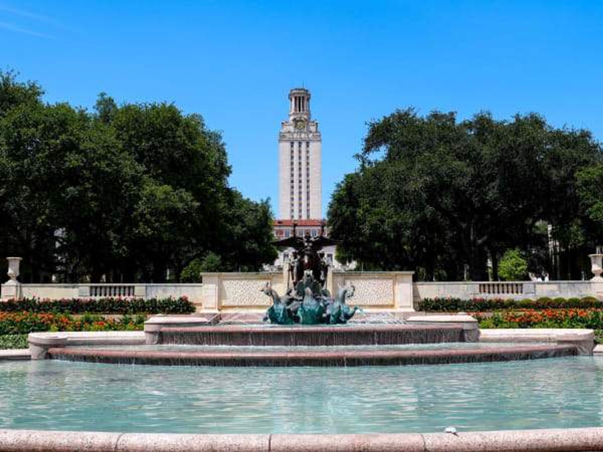 UT Austin ranked as top university for 2025 by U.S. News - CultureMap ...