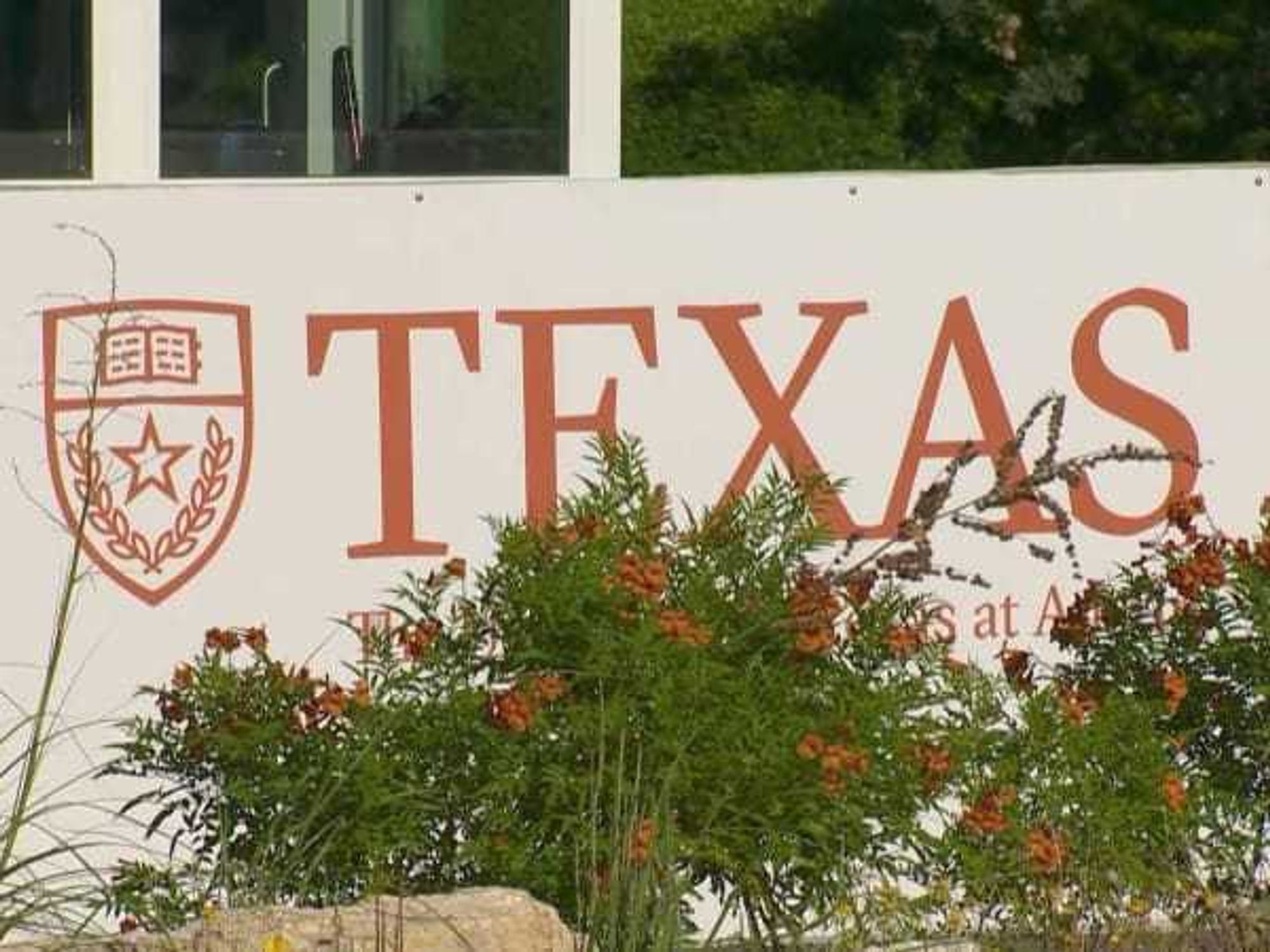 UT Austin sign