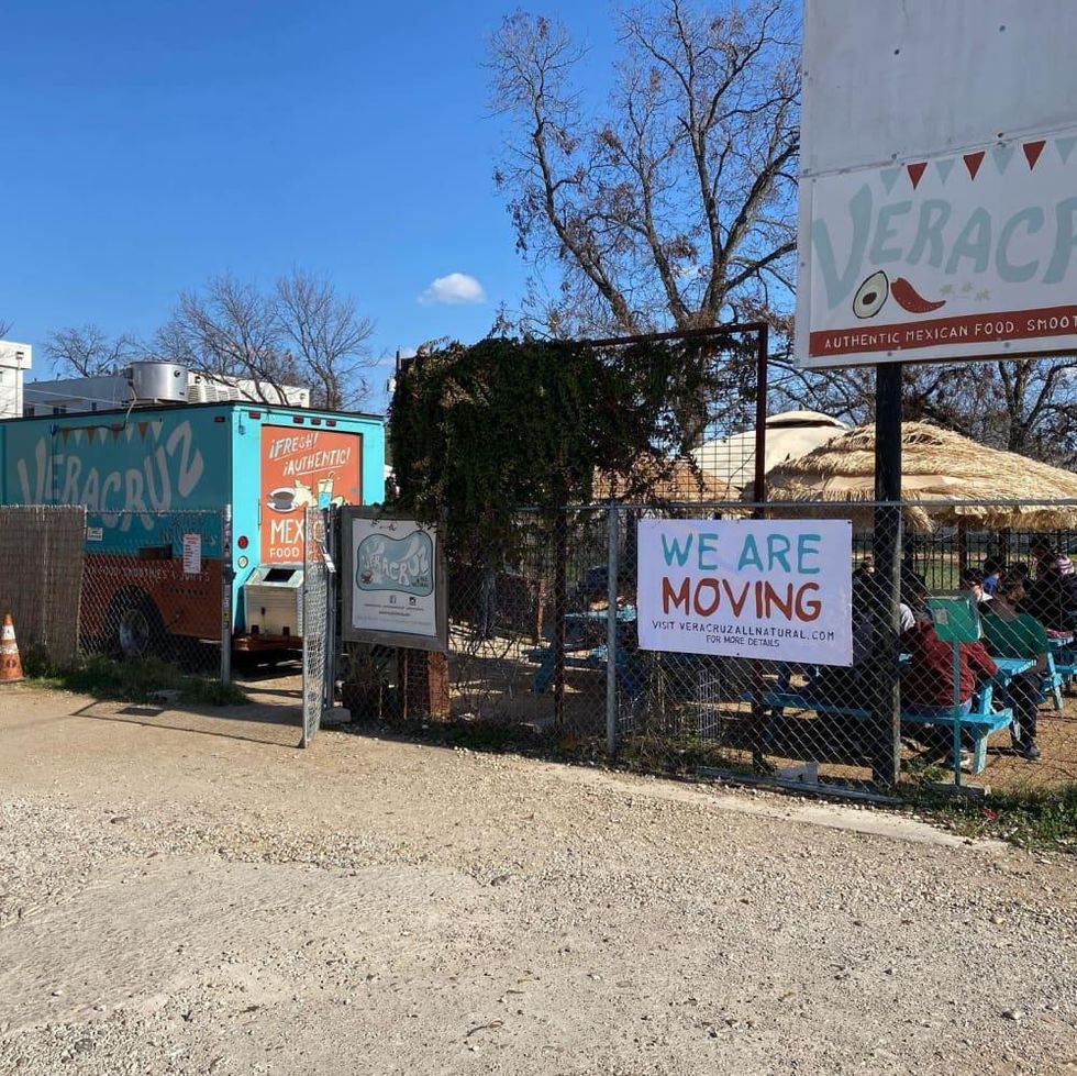 Veracruz All Natural trailer moving