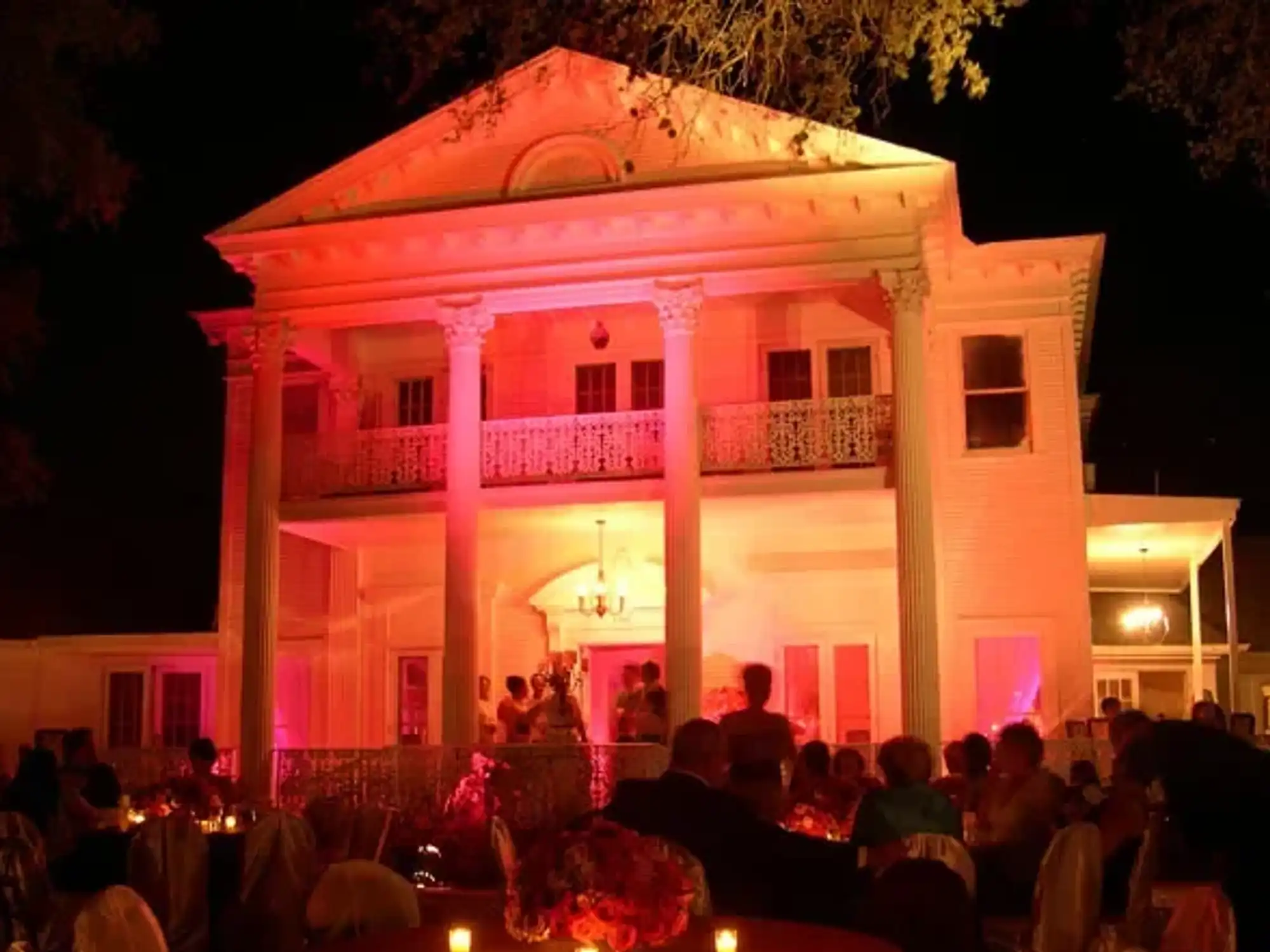 Victoria's Black Swan Inn San Antonio