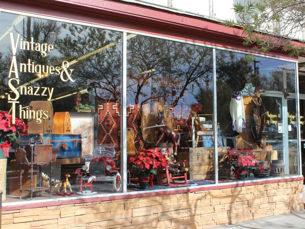 Vintage Antiques & Snazzy Things in Alpine, Texas