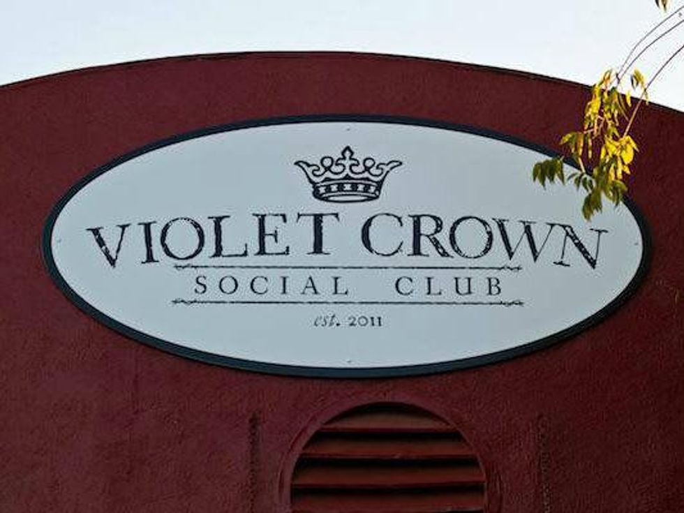 Violet_Crown_Makeout_Cindy_September_2013