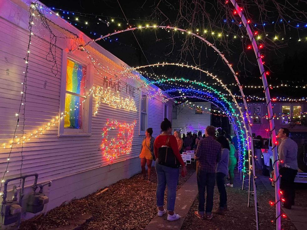 Visitors at 37th Street Lights.