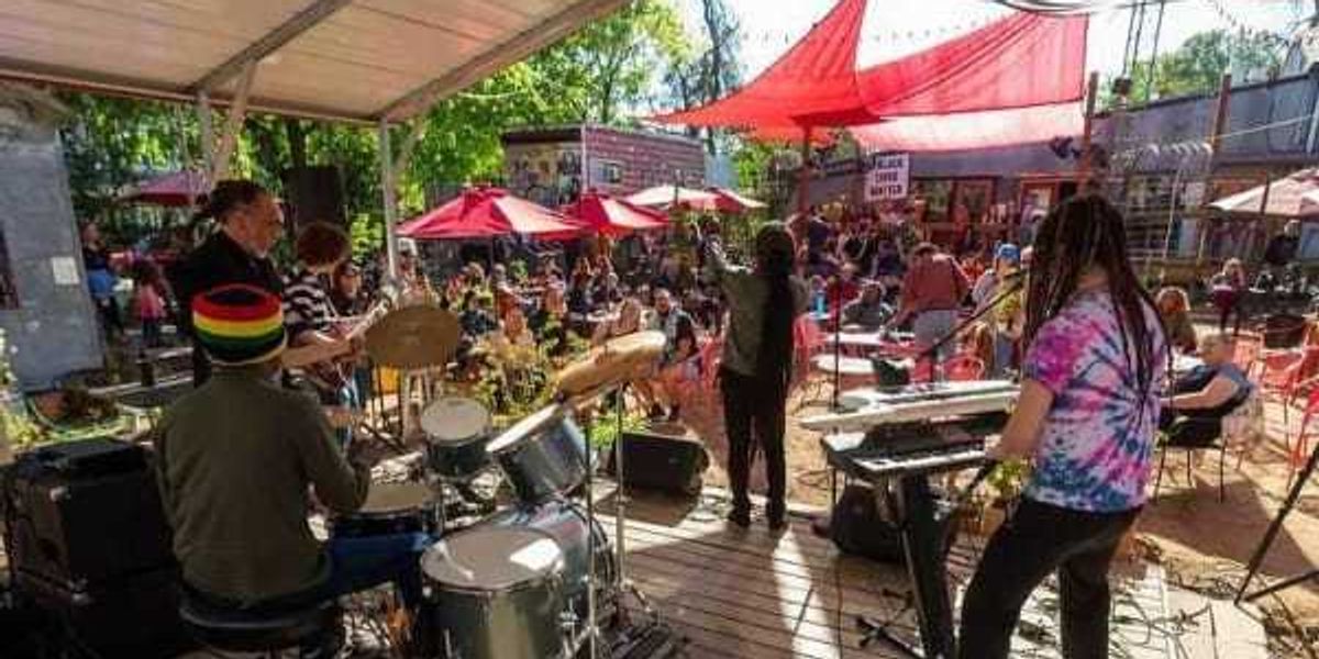 Manor Road menggelar pesta besar tetangga dan berita teratas Austin lainnya