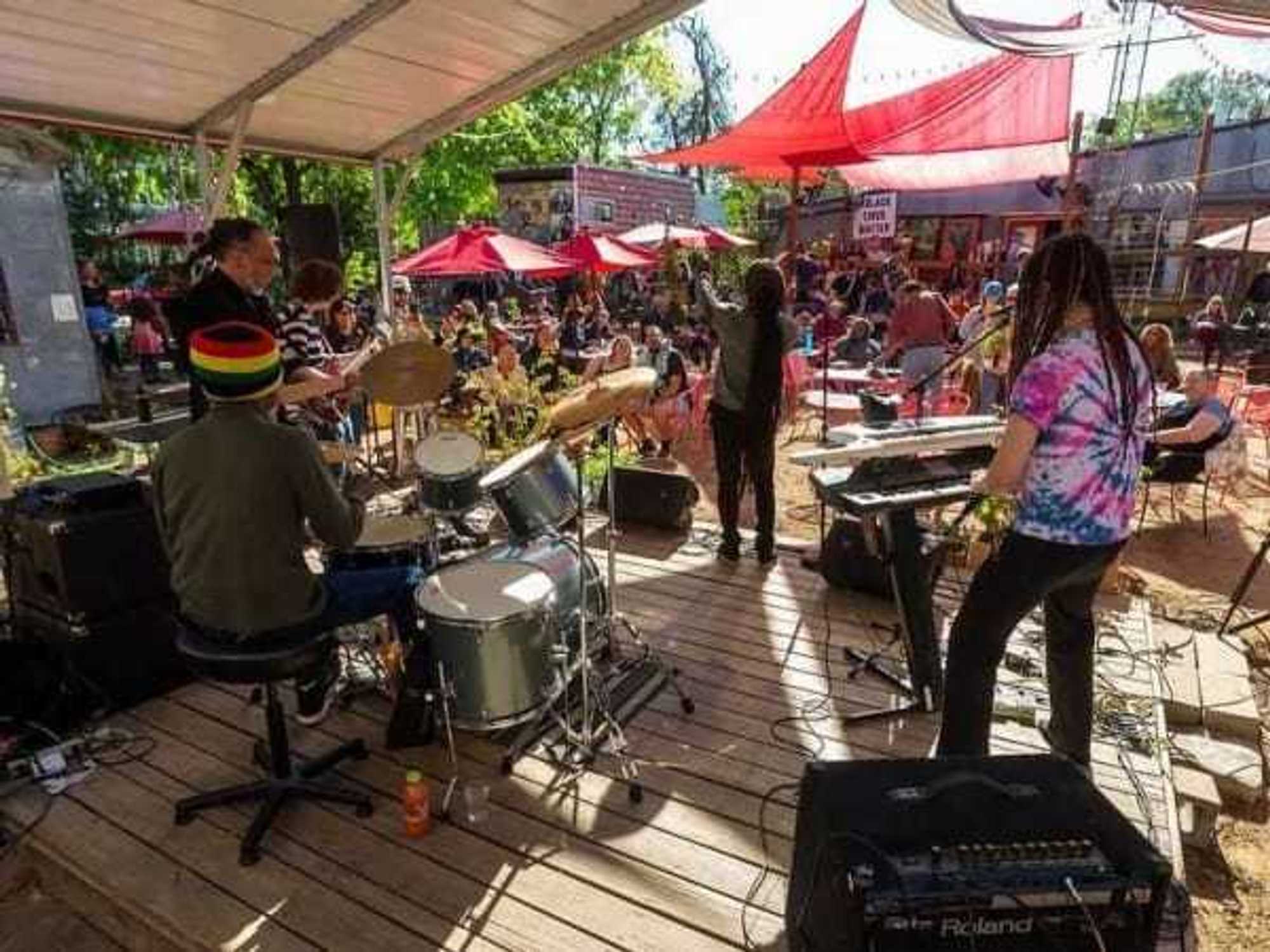 Vortex outdoor stage