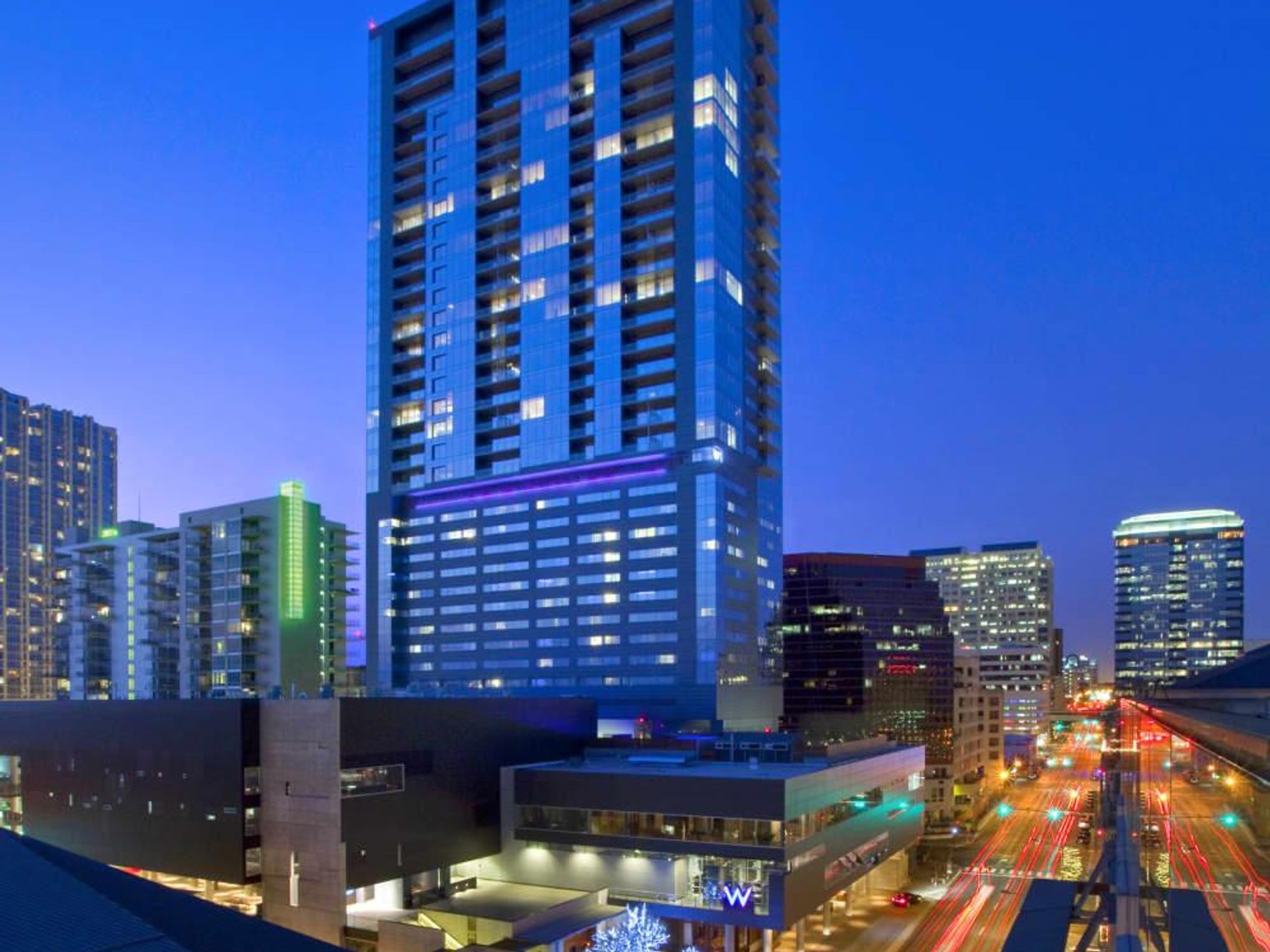 W Austin hotel