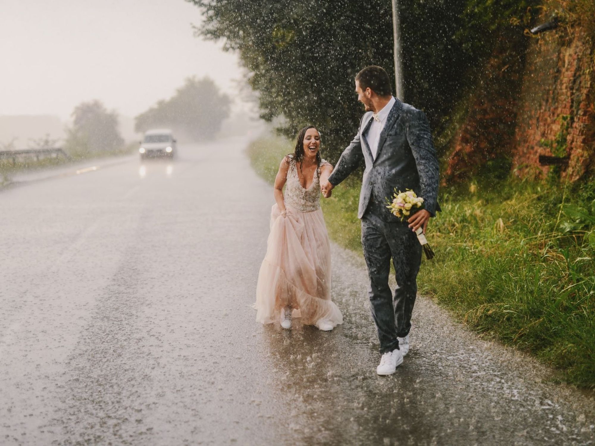 wedding rain, MyRadar wedding weather service