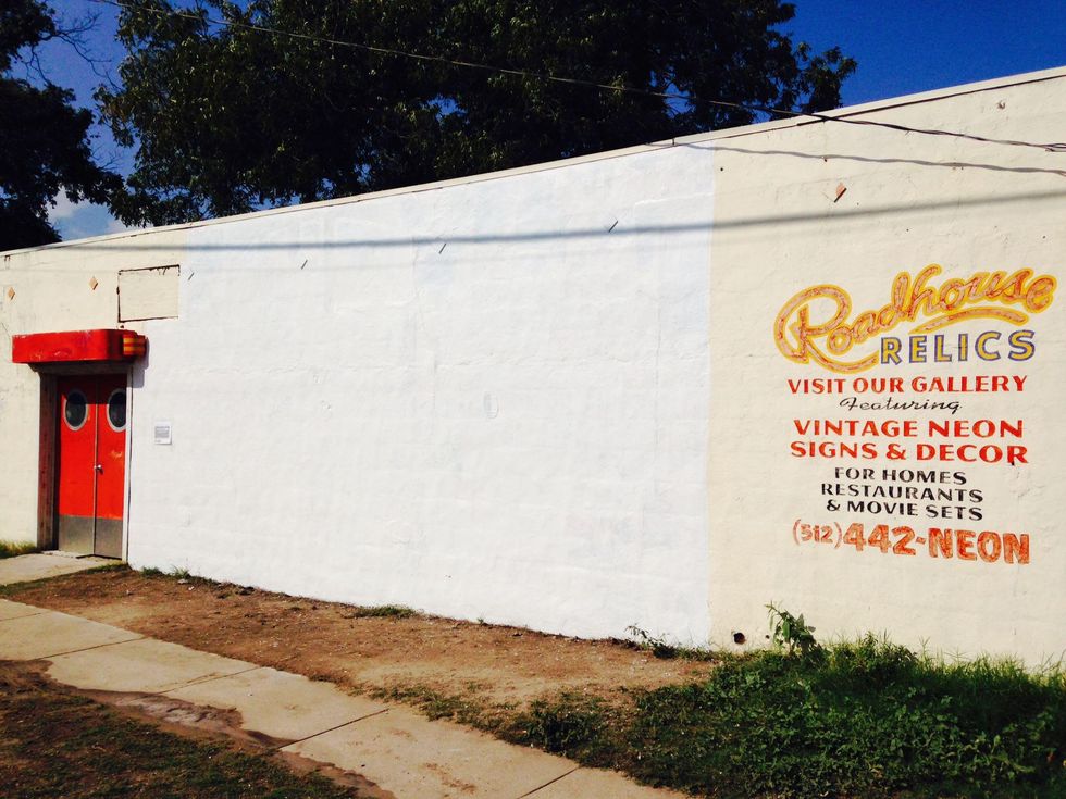 Welcome to Austin mural repaint