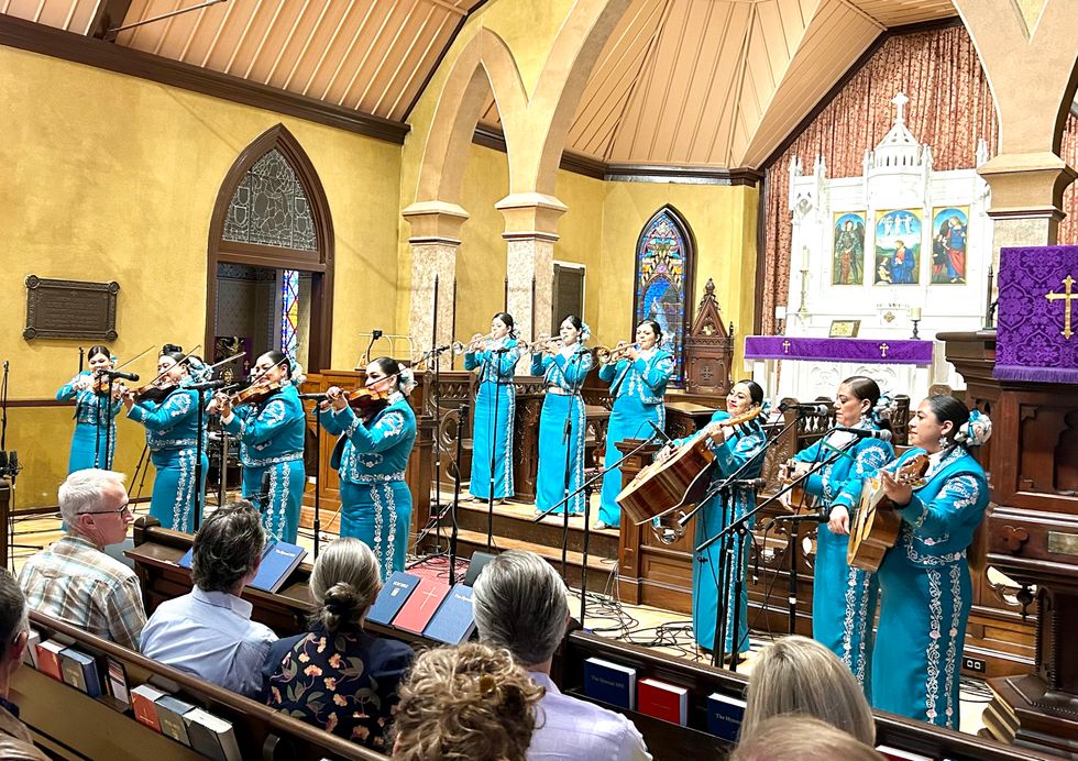 World Music Encounters Mariachi Las Alte\u00f1as