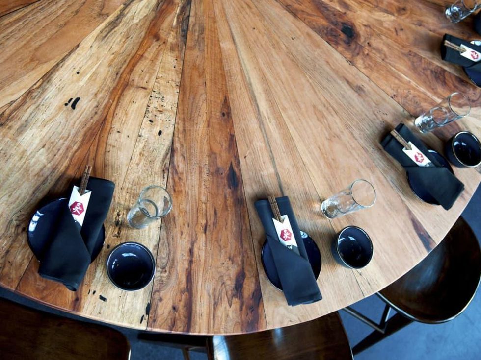 Wu Chow communal table