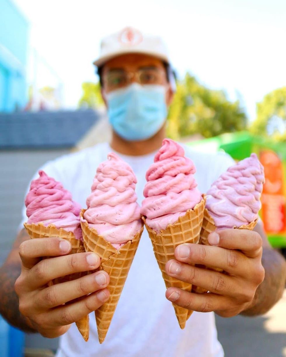 Zeds ice cream cones